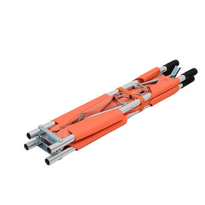 Ambulance orange pour le sauvetage d'urgence